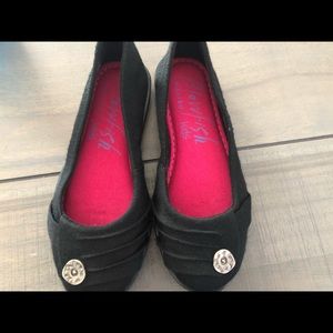 Girls black flats size 13.5